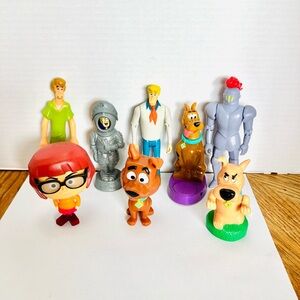 Scooby Doo Figures Lot(8) Mostly Happy Meal Toys Minor Marks Read